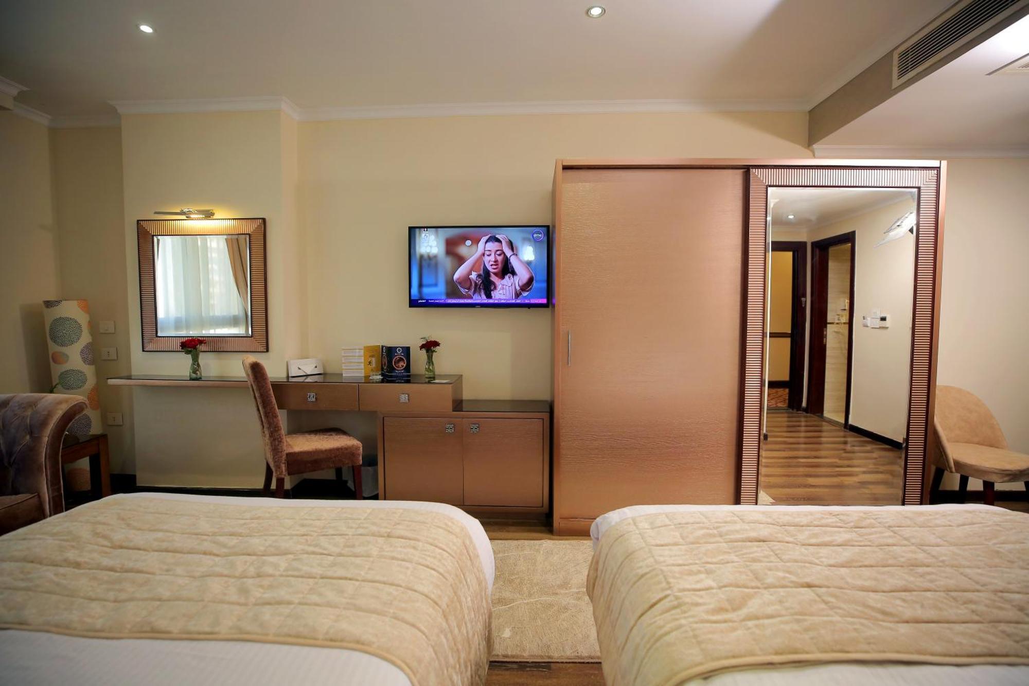 Cairo Taj Hotels & Suites - Dokki Ngoại thất bức ảnh