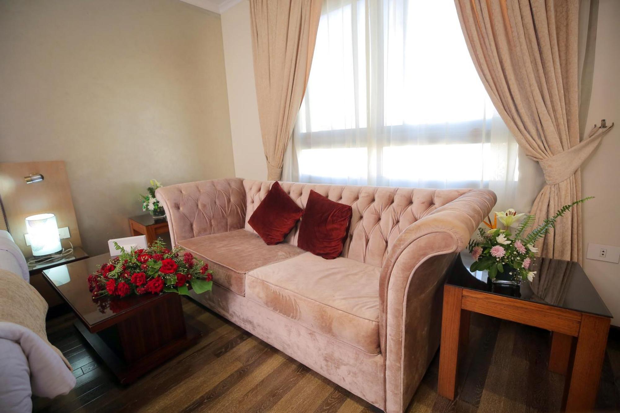 Cairo Taj Hotels & Suites - Dokki Ngoại thất bức ảnh