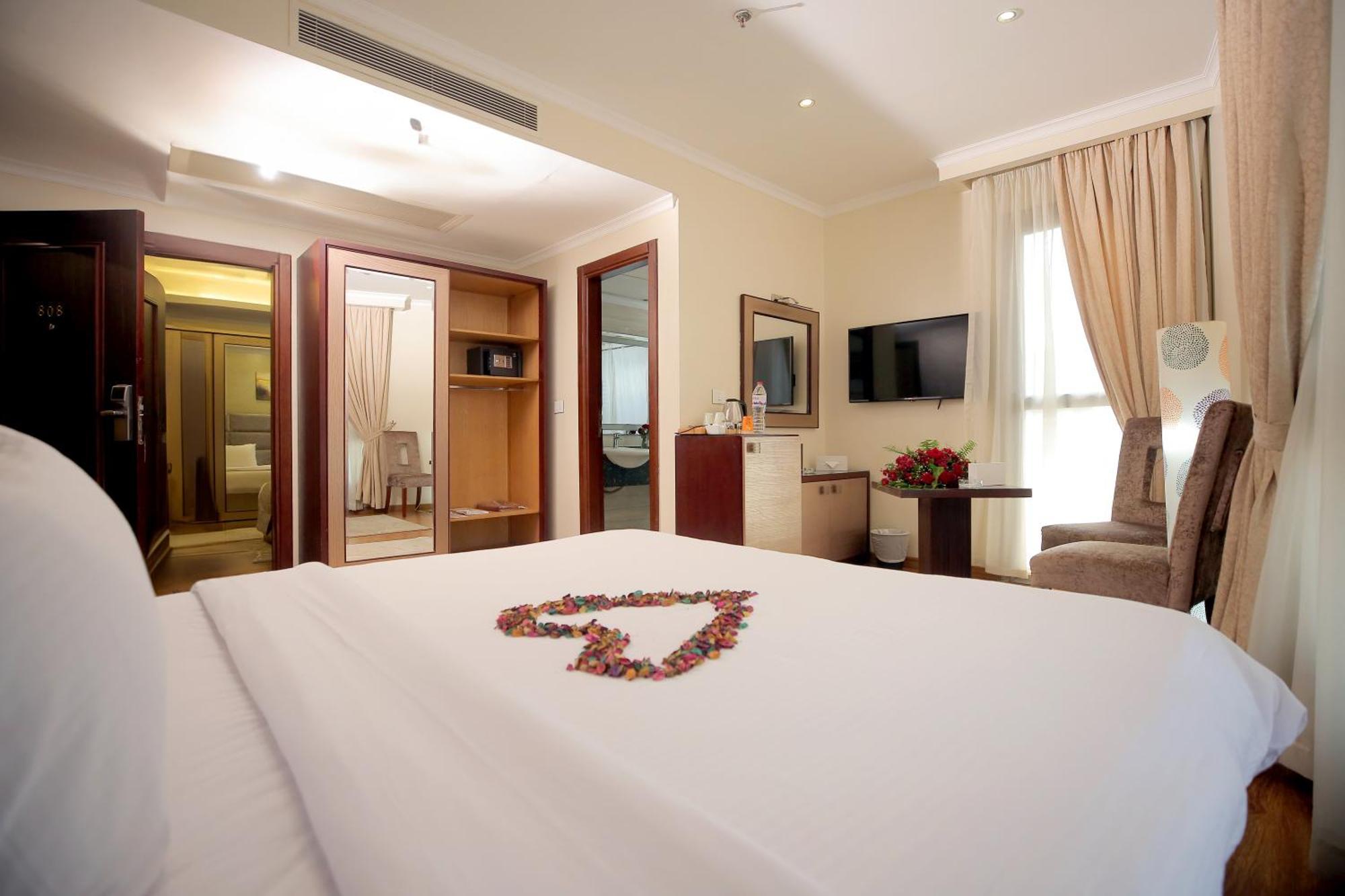 Cairo Taj Hotels & Suites - Dokki Ngoại thất bức ảnh